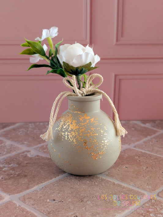 Vase décoratif rond lisse en Jesmonite avec dorures - taupe et doré