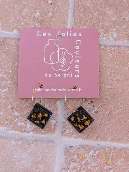 [Multi-Forme dispo] Boucles d’oreilles en Jesmonite et résine – Noir et doré